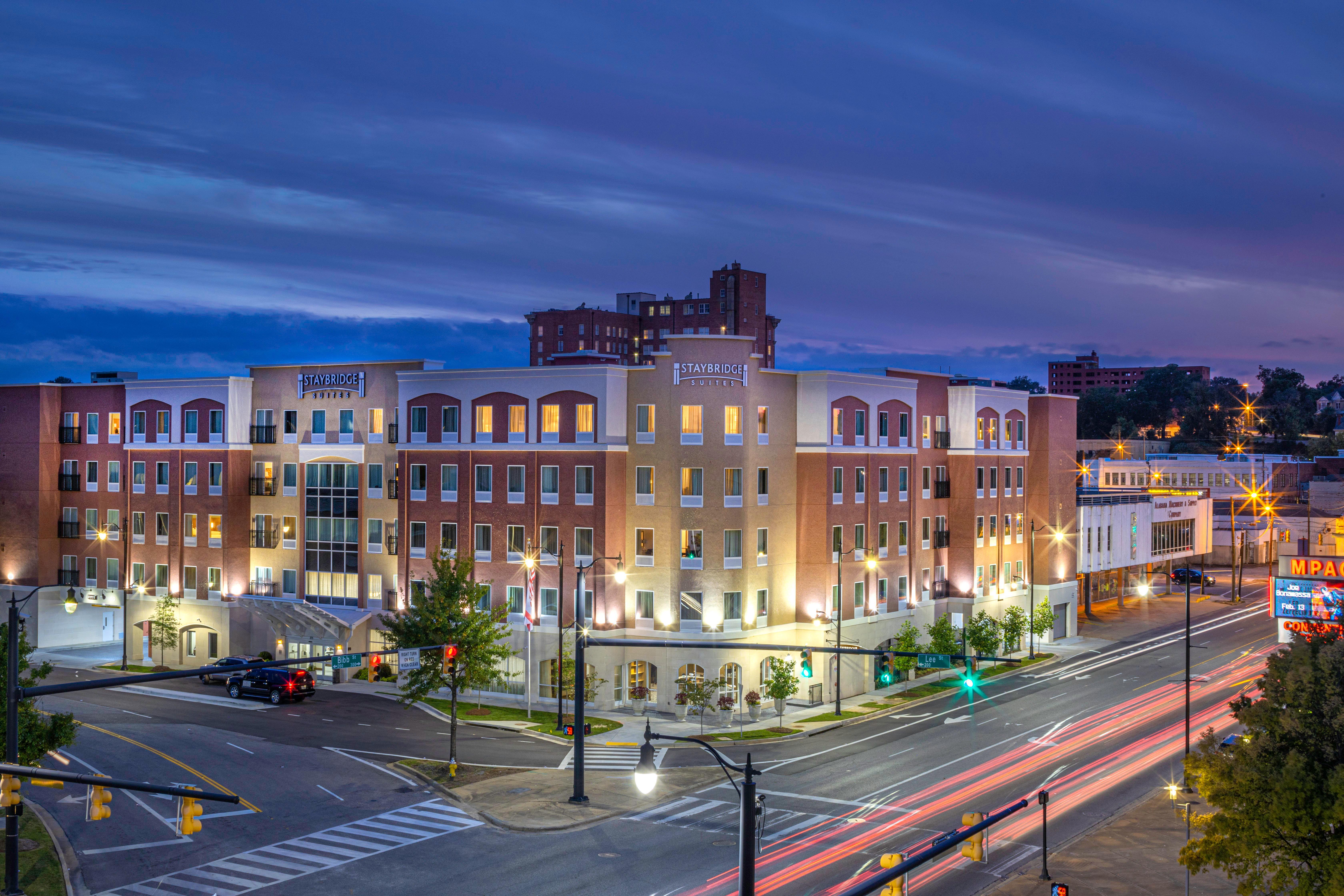 Staybridge Suites Montgomery - Downtown By Ihg Dış mekan fotoğraf